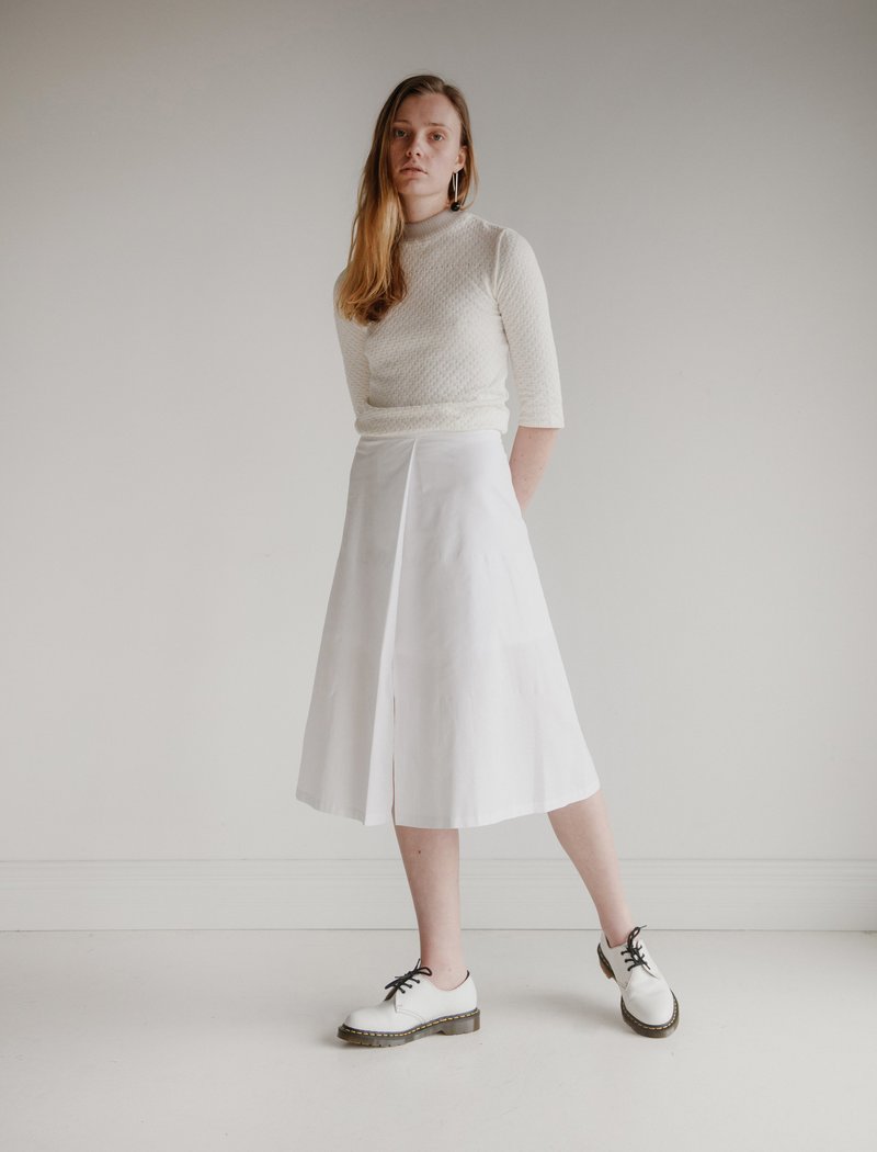 Ordinary White Skirt