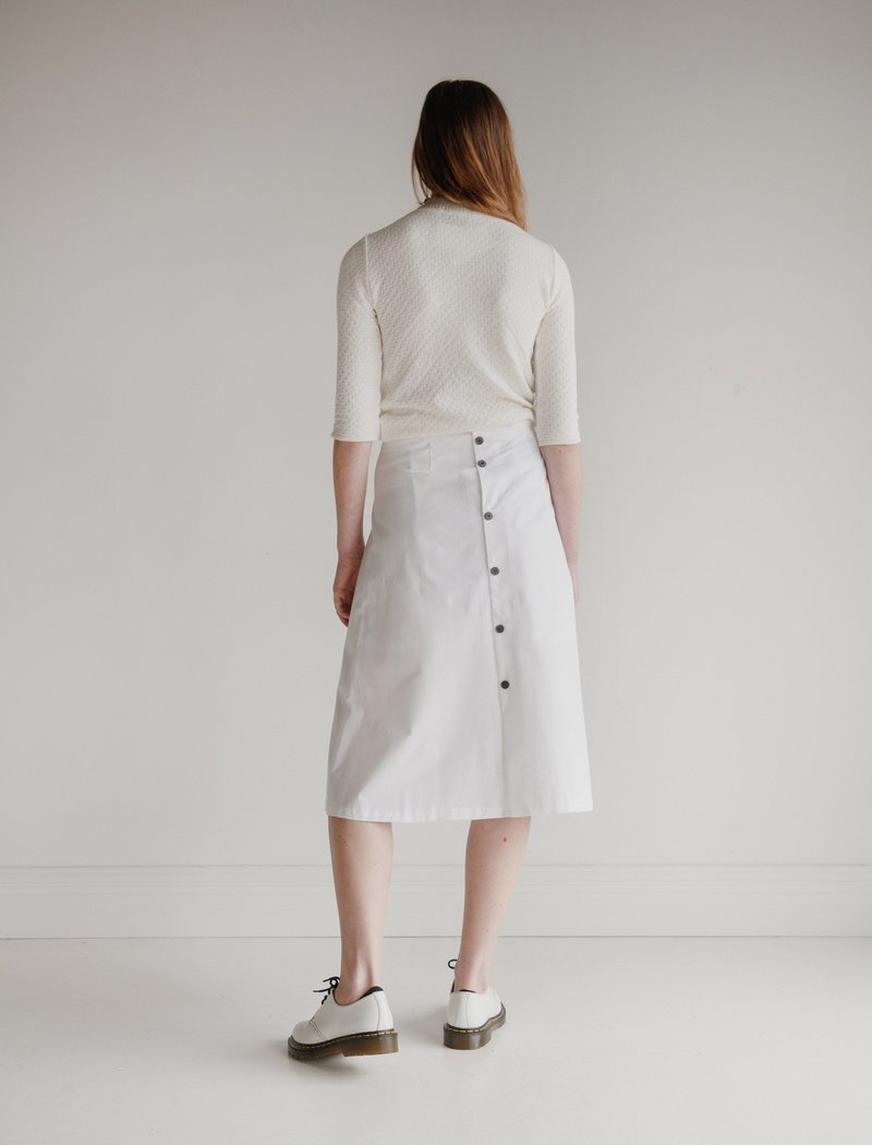 Ordinary White Skirt