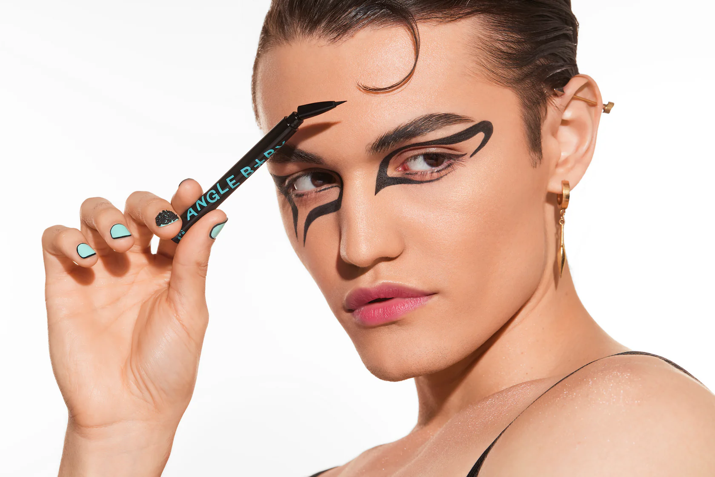 Angle Baby Eyeliner Abyss